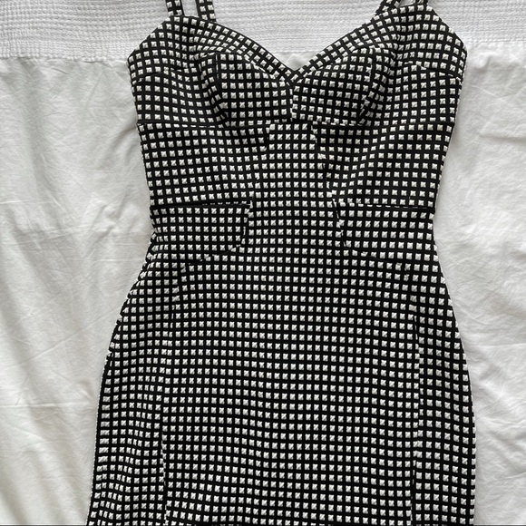 NWOT ✨ Amanda Uprichard Dress - Picture 8 of 14